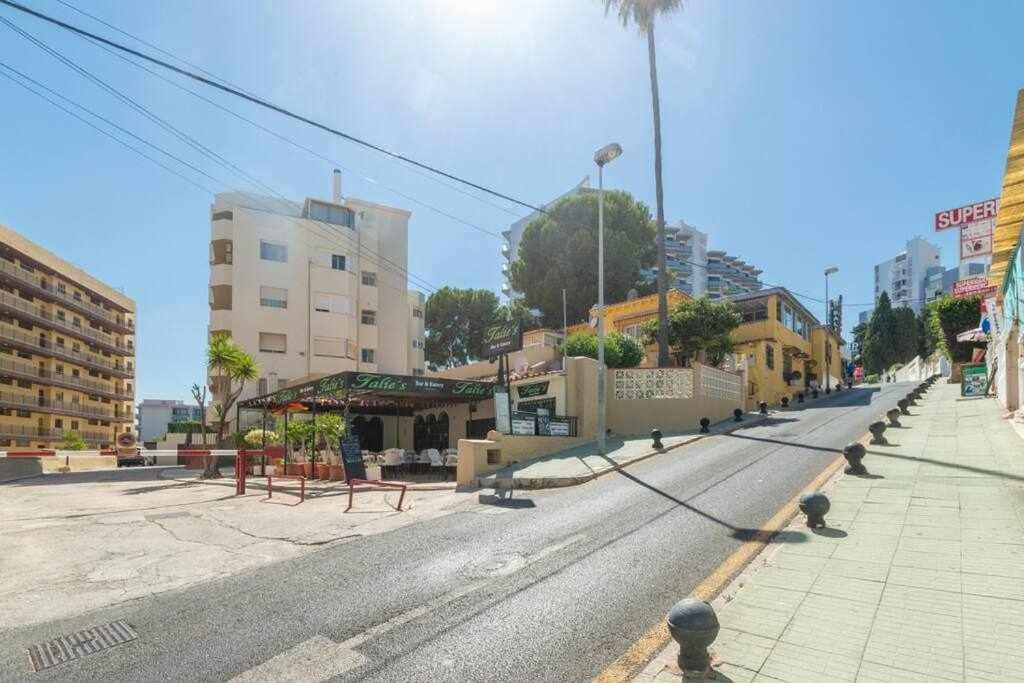 Santa Marta Al Lado De Los Servicios Y De La Playa Benalmádena Exteriér fotografie